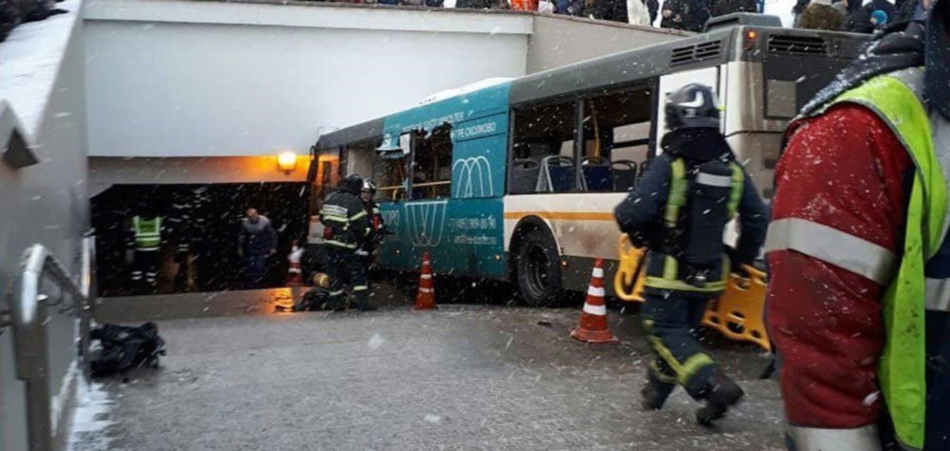 'Специально ударился': очевидец жуткого ДТП в Москве раскрыл детали инцидента