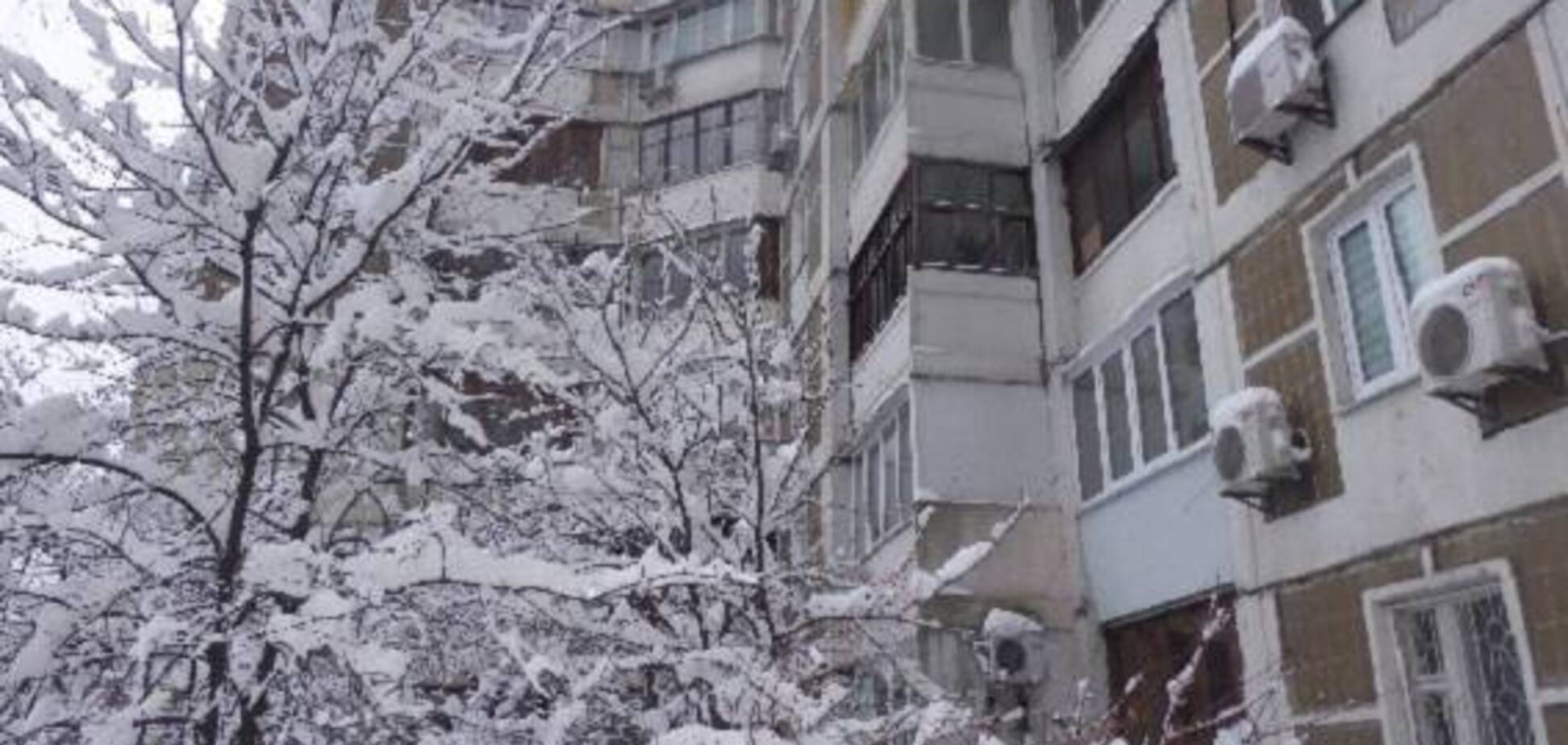 Спасался от собутыльника: в Киеве мужчина выпрыгнул с 7 этажа. Фотофакт