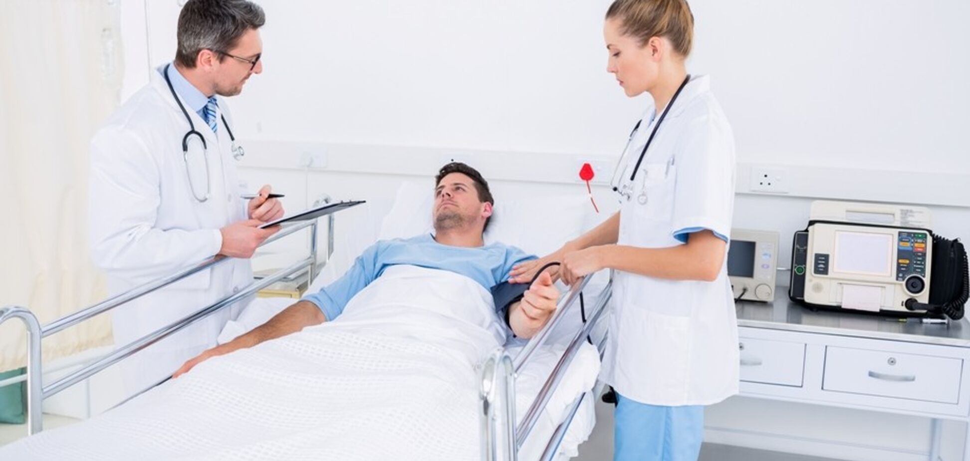 Гине 100 тисяч людей на рік: 5 симптомів другого за смертністю діагнозу в Україні