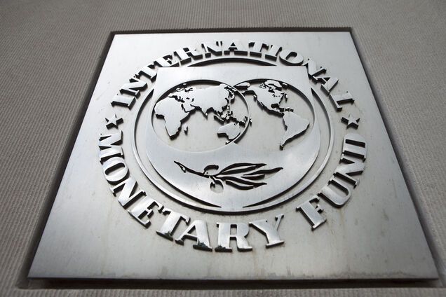 Четыре из восьми: какие условия МВФ не выполнила Украина