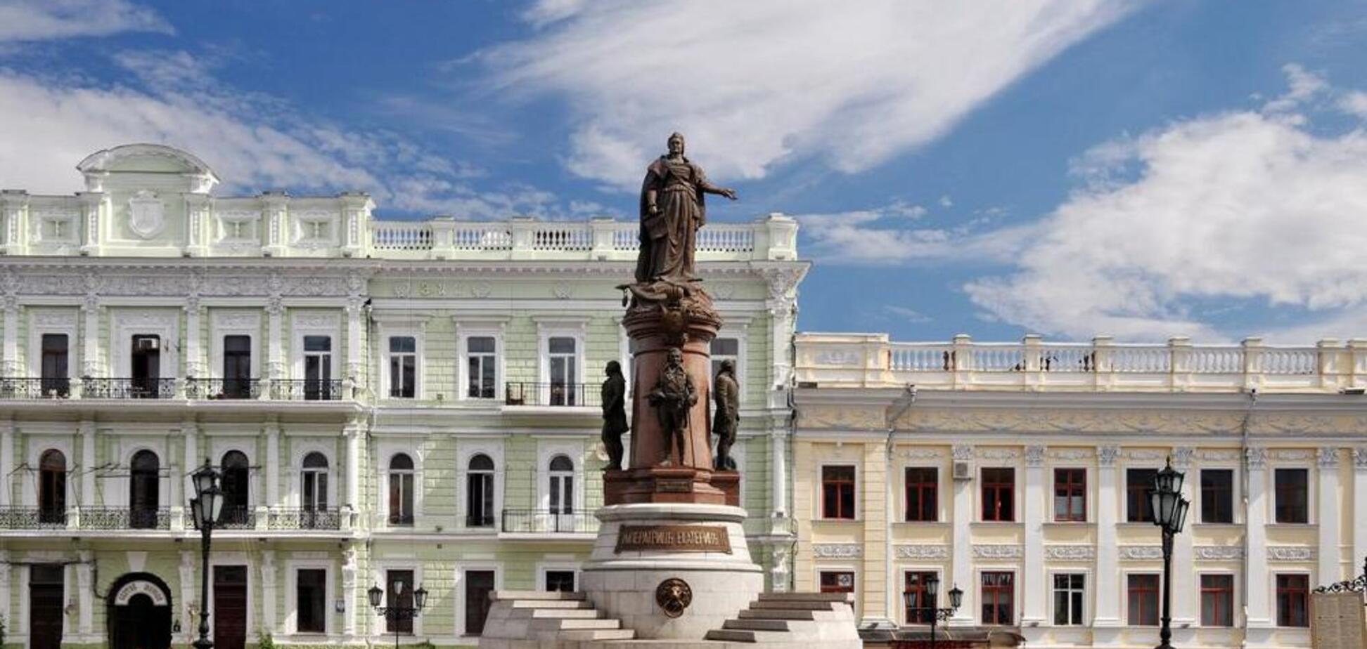 Жители Одессы выступили против сноса памятника основателям города - 'Пульс'