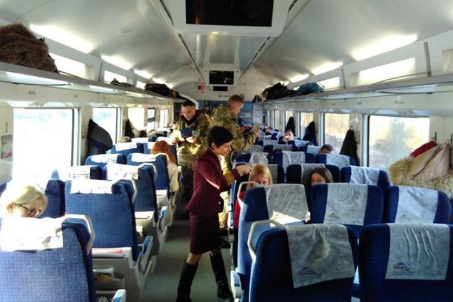 'Укрзалізниця' назначила новые рейсы: стало известно, кому повезет