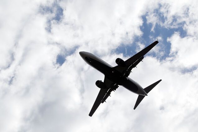 Пострадали 180 тысяч пассажиров: крупнейшая авиакомпания Европы резко остановила рейсы