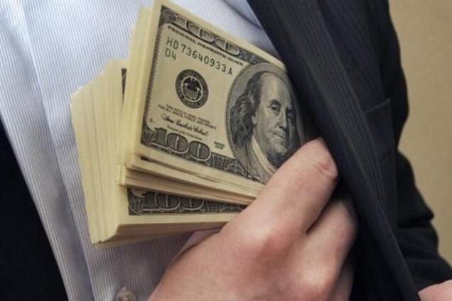 Живем в режиме 'выжить' и 'это не мое дело'