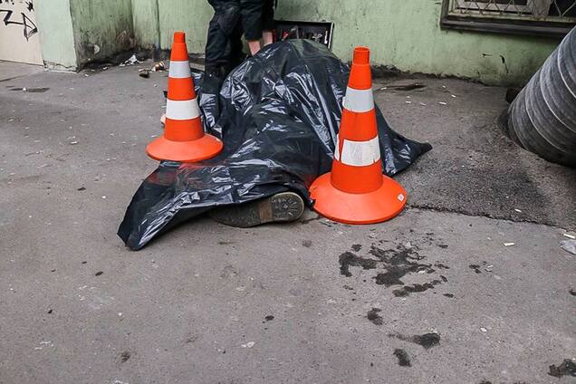 труп чоловіка