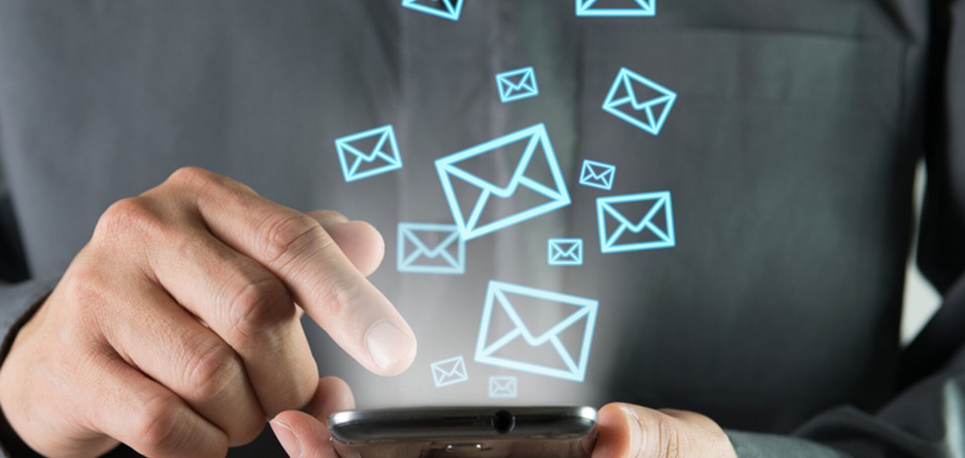 25 лет спустя: автор первого в мире sms раскрыл его содержание