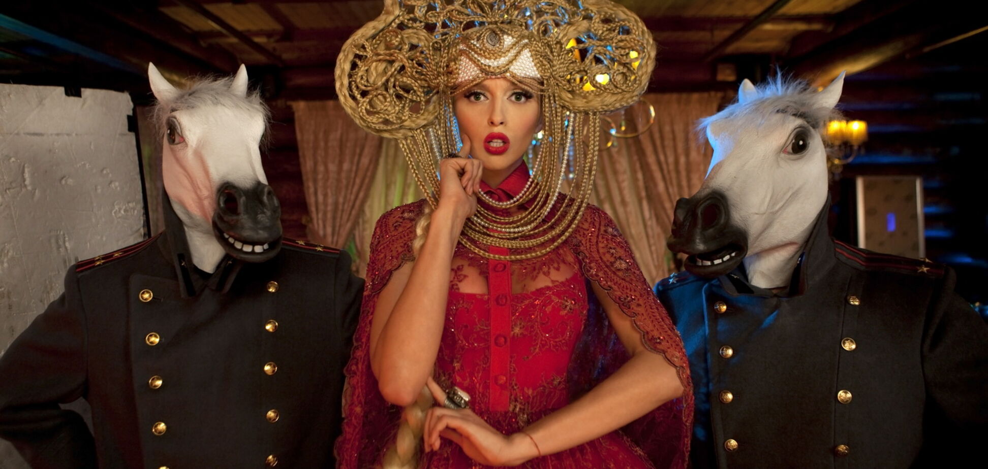 Оля Полякова