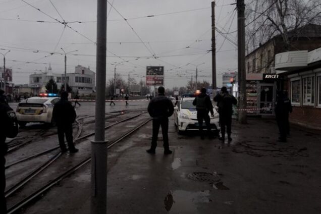 У Харкові на пошті захопили заручників