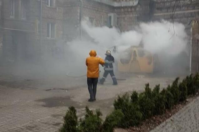 У центрі Києва прогримів вибух: перші фото з місця НС