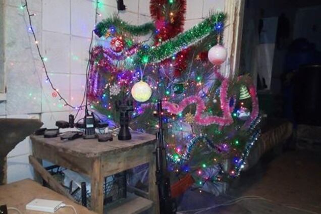 Отметьте этот праздник, как полагается. Ради этого мы на Новый Год – здесь