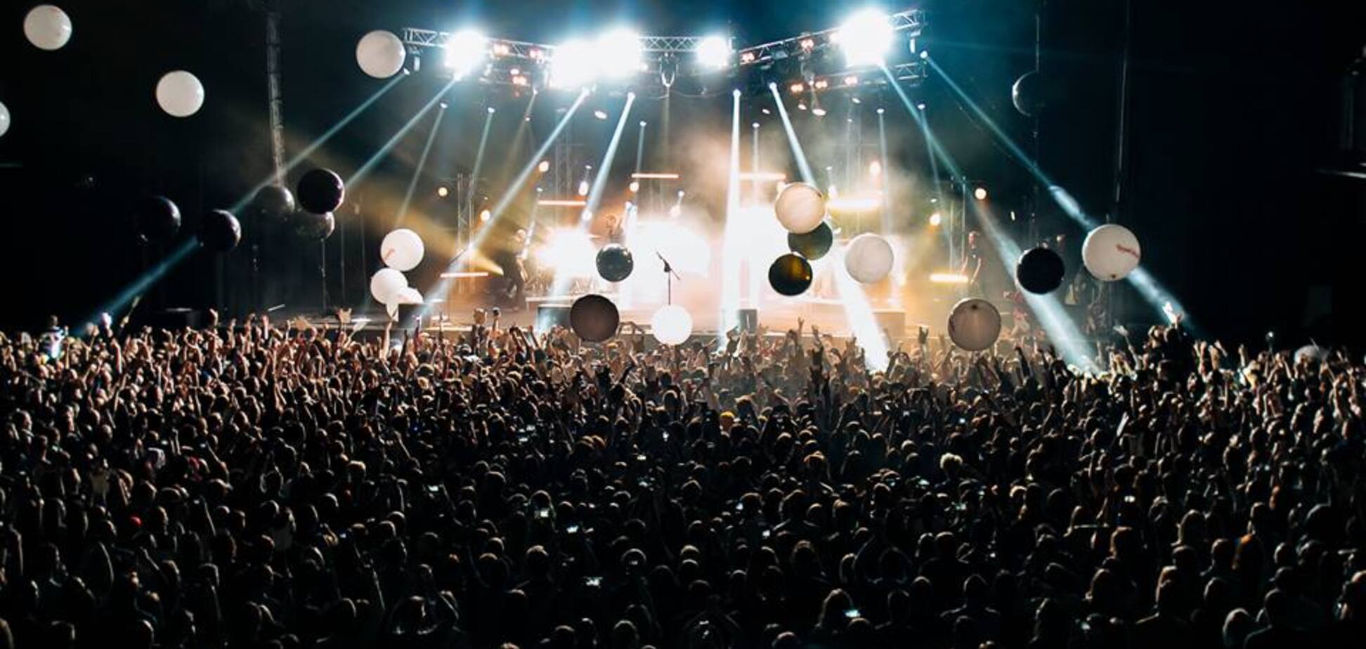 Сквозь тернии к звездам. В Киеве отгремел небывалый концерт O.Torvald: яркие фото