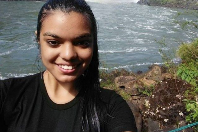 Бив через лайки: чоловік скалічив дружину, ледь не вбивши її