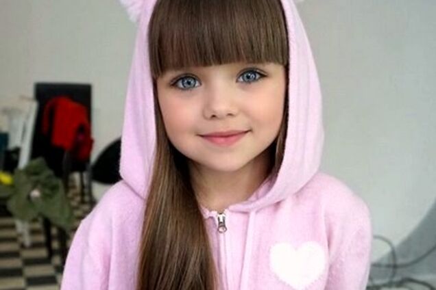 Найкрасивіша дівчинка в світі? Маленька росіянка підкорила британські ЗМІ