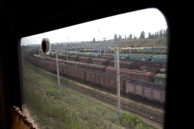 Россия пустит поезда в обход Украины: названа дата