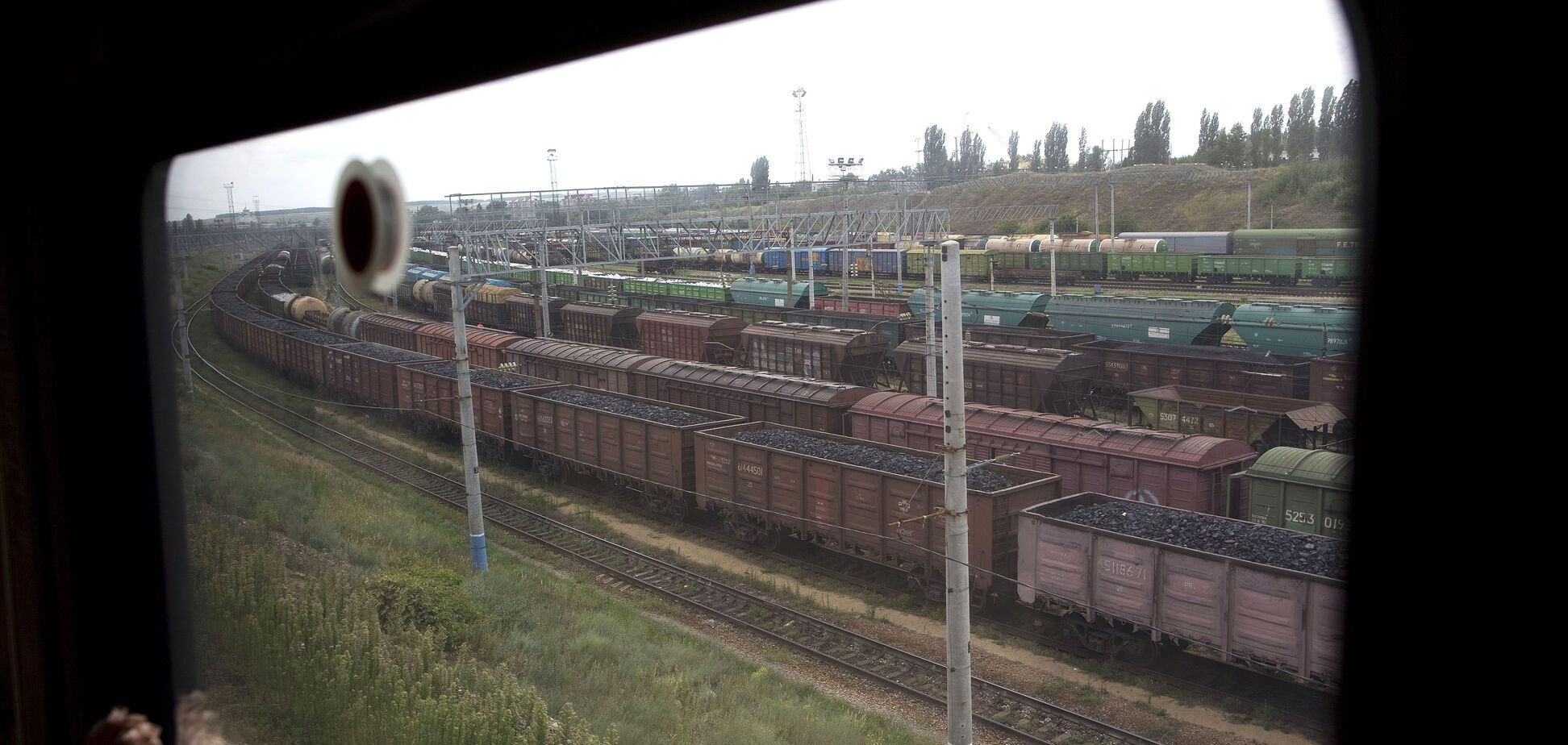 Россия пустит поезда в обход Украины: названа дата