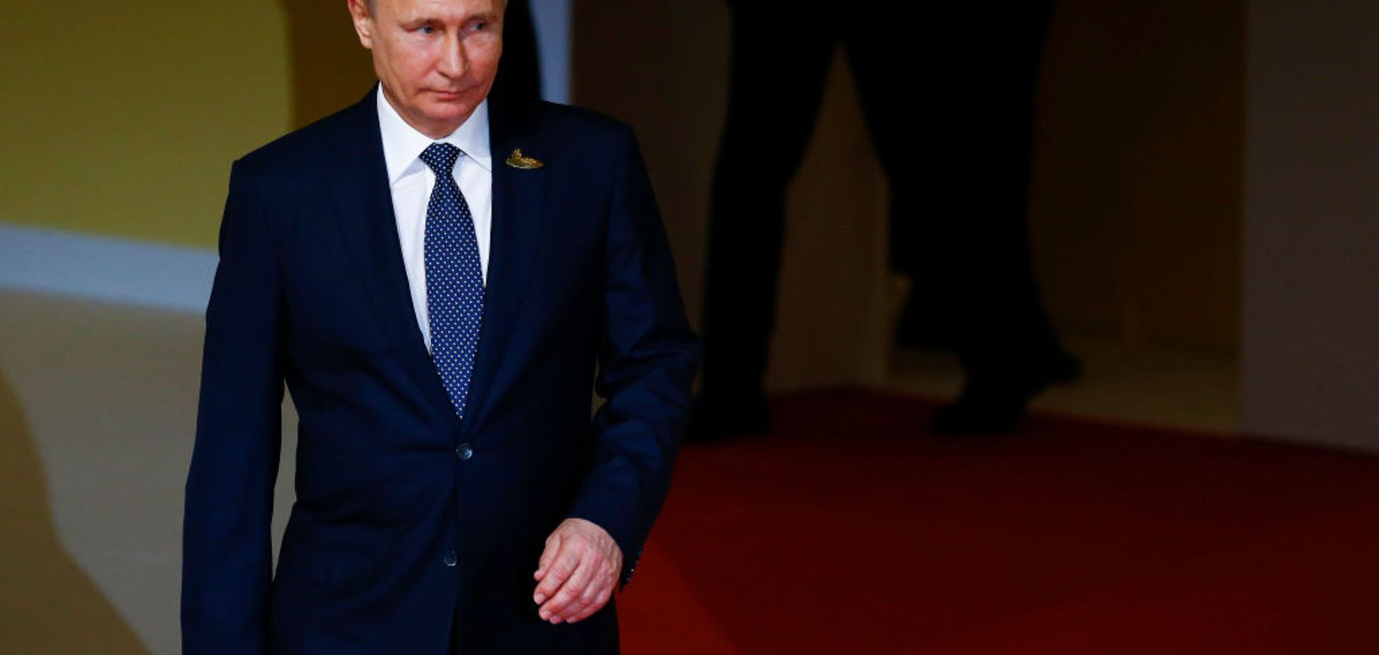 'Крыша съехала до пупка': в России поглумились над 'византийской величественностью' Путина