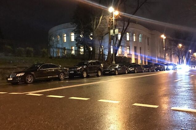 автомобили