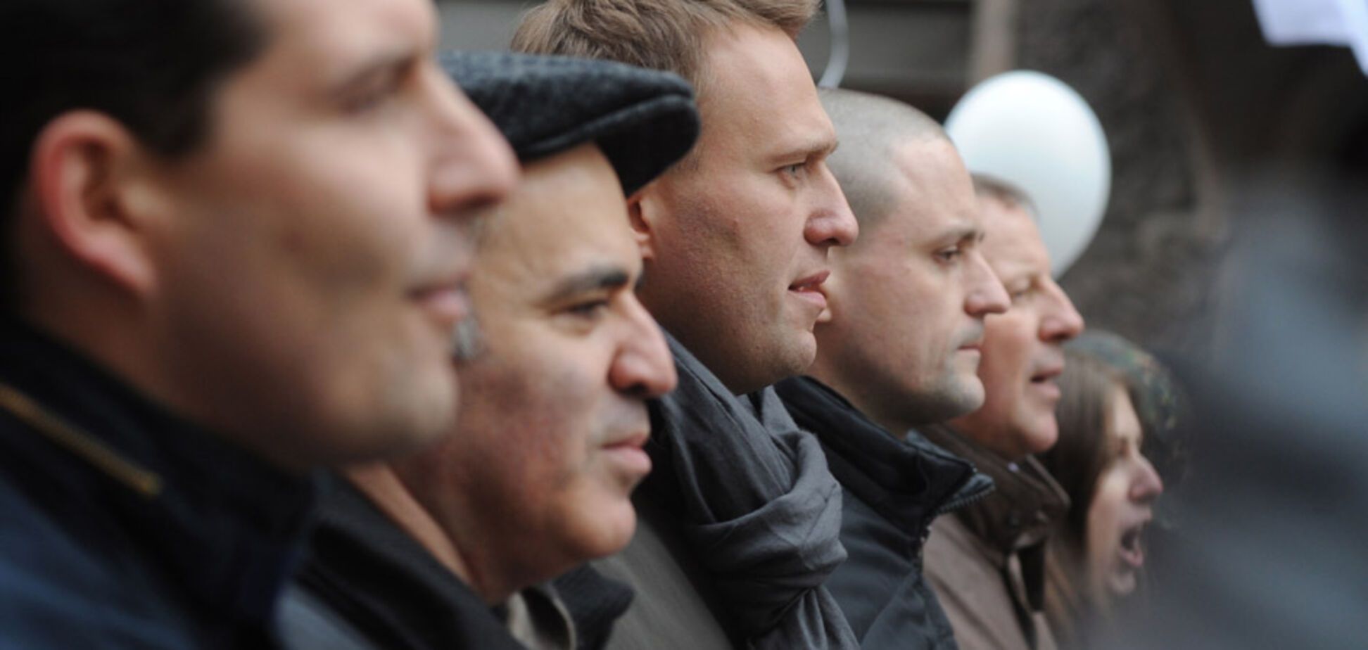 Путин сейчас как минимум не слабее