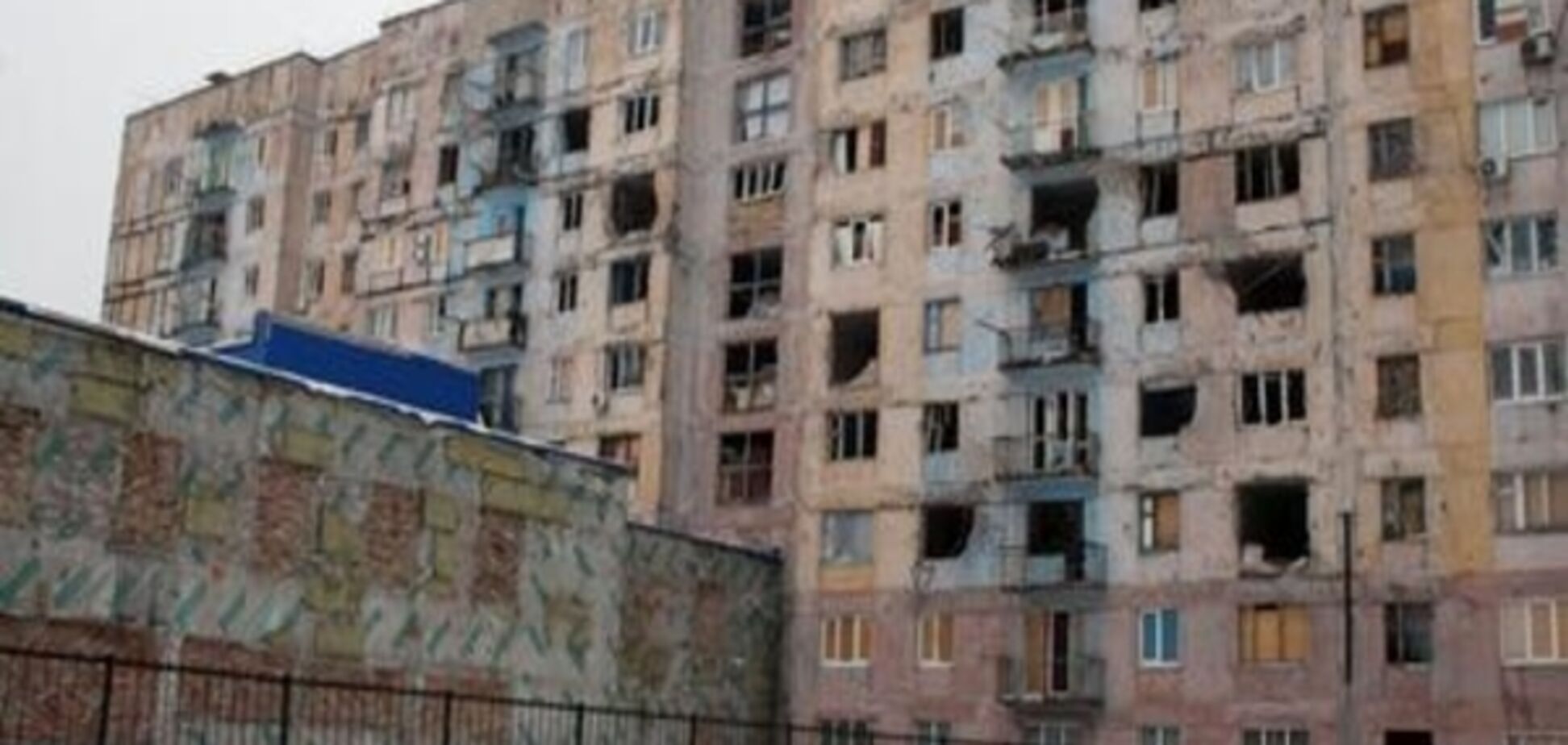 Ремонтні бригади в Авдіївці потрапили під обстріл