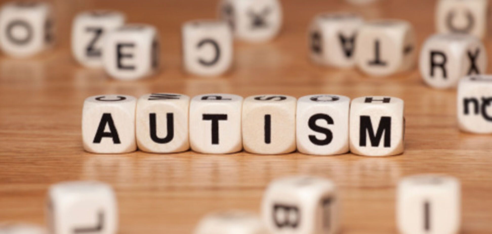 Вчені з'ясували, що ускладнення під час пологів підвищують ризик аутизму