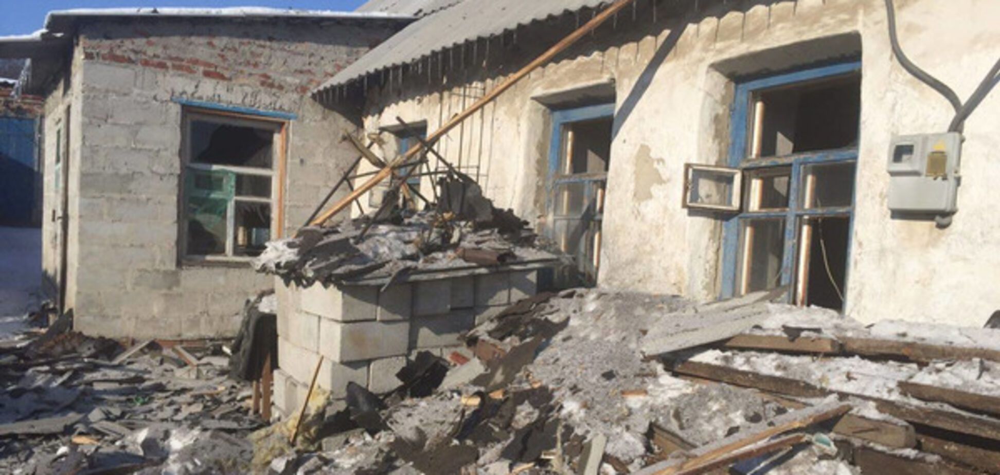 Последствия обстрела Авжеевки