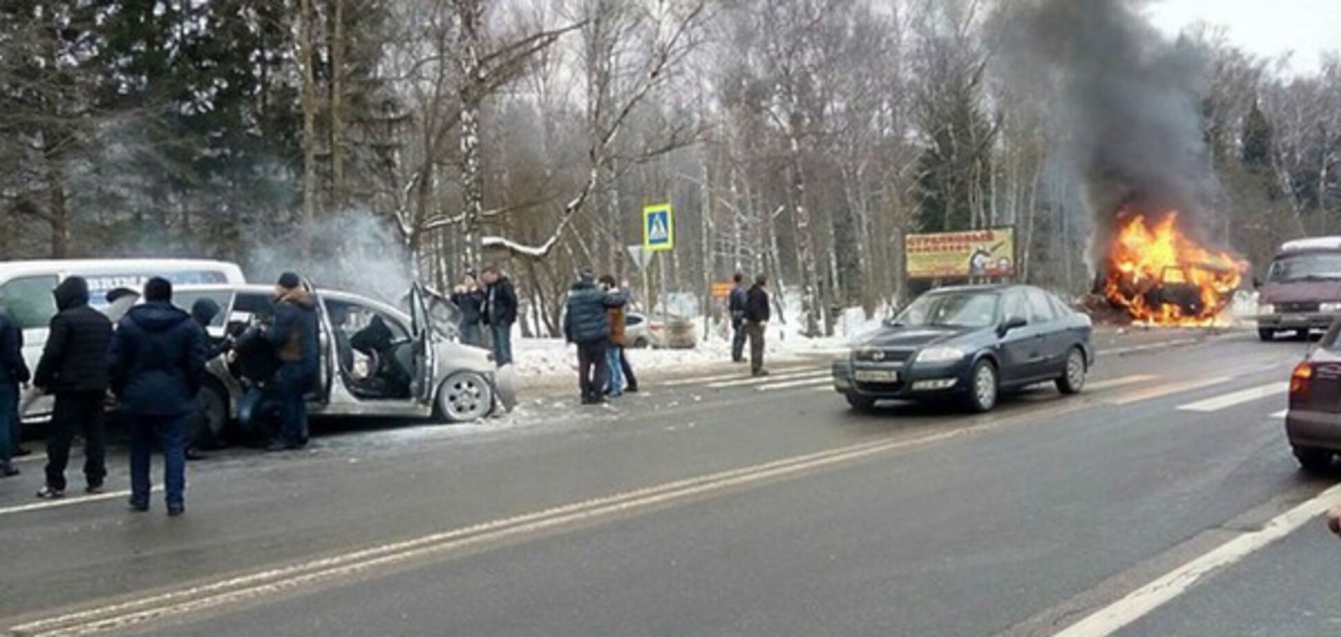 Сгорели заживо: в России произошла масштабная автокатастрофа