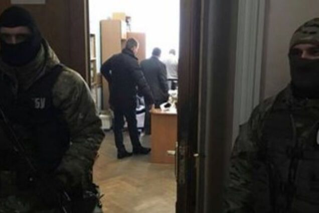 Обыск у чиновников Укрзалізниці