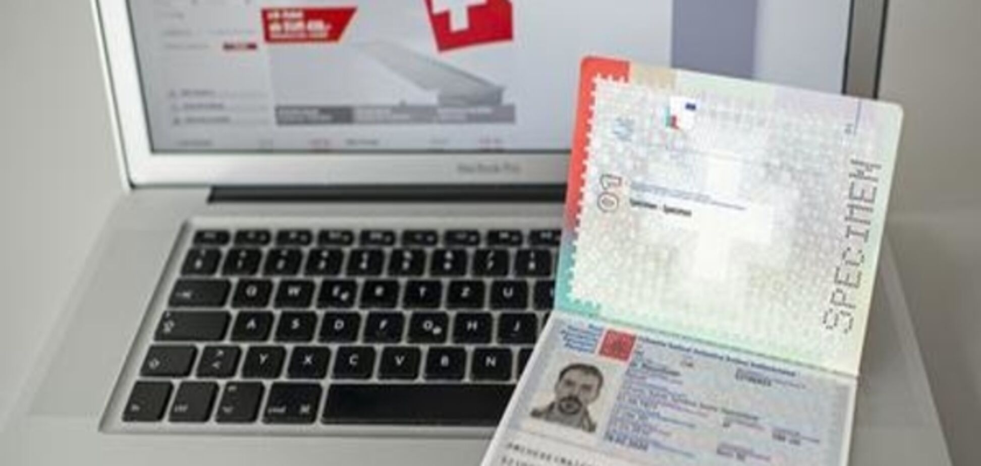 Швейцарці полегшать отримання громадянства для онуків мігрантів