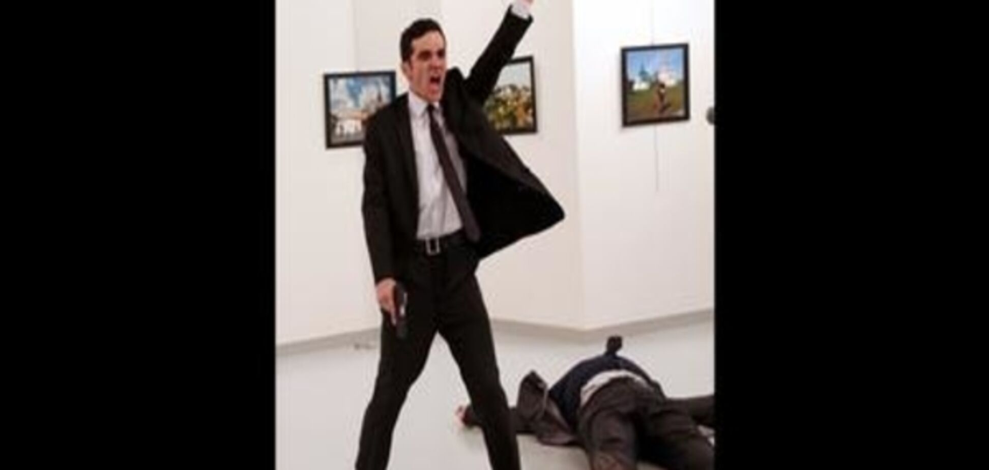 На World Press Photo переміг знімок убивства російського посла в Анкарі