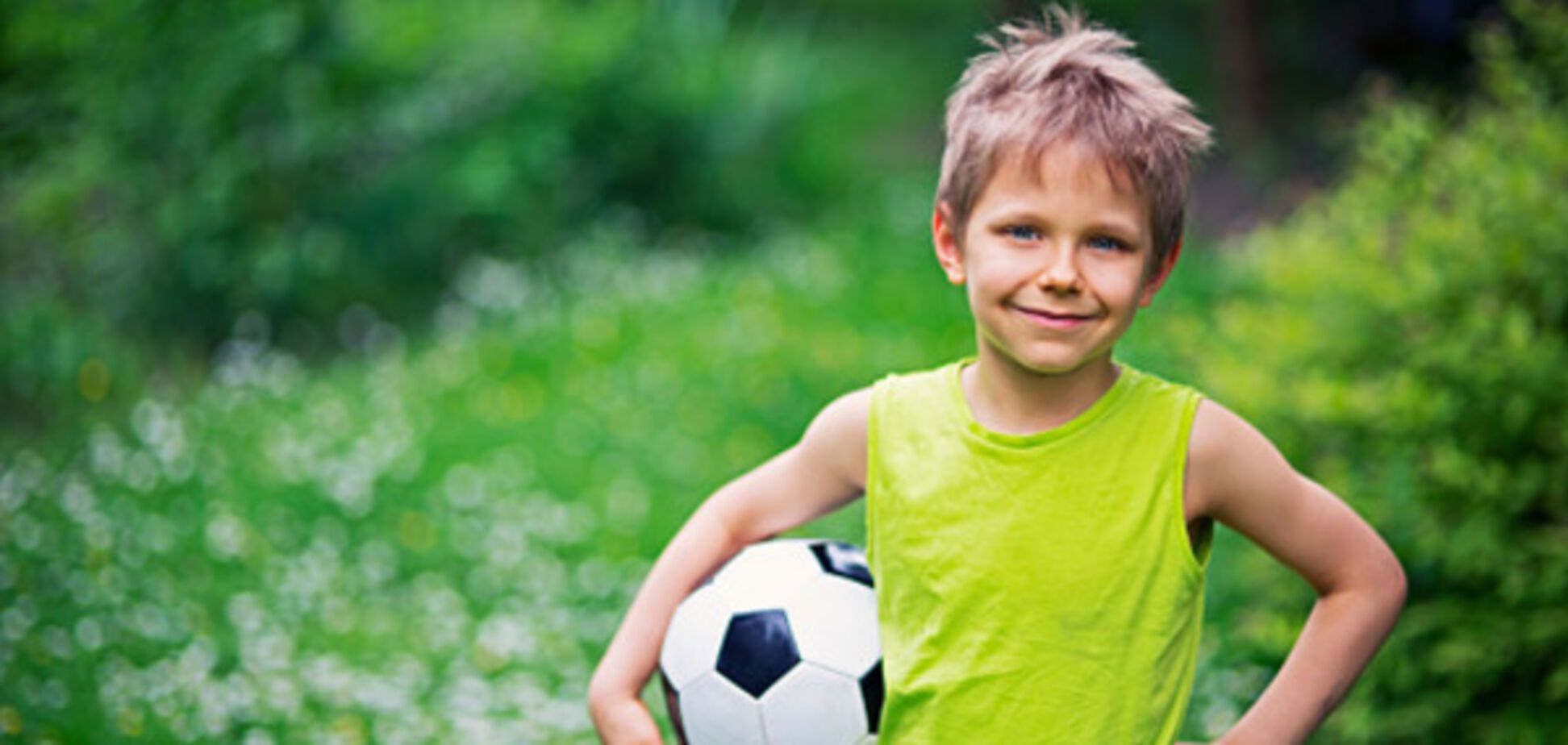 Вчені з'ясували, чи може гра в футбол стати причиною травми мозку у дитини