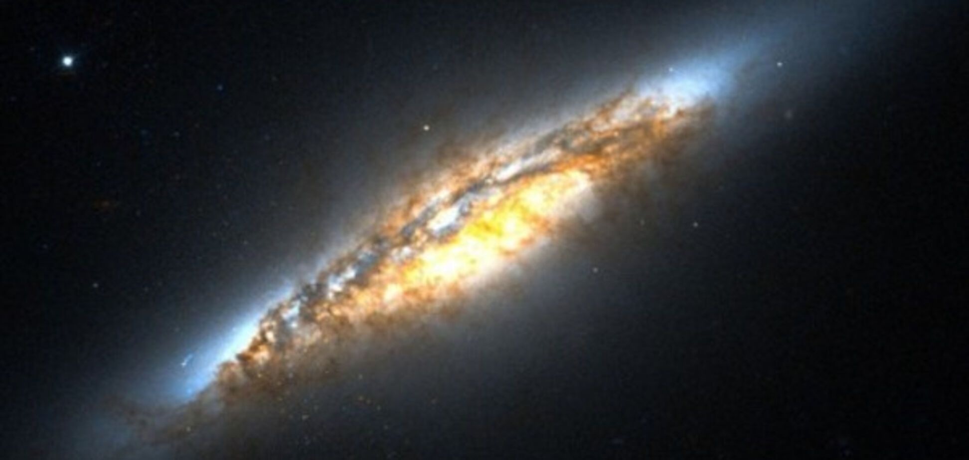 лінзовідная галактика