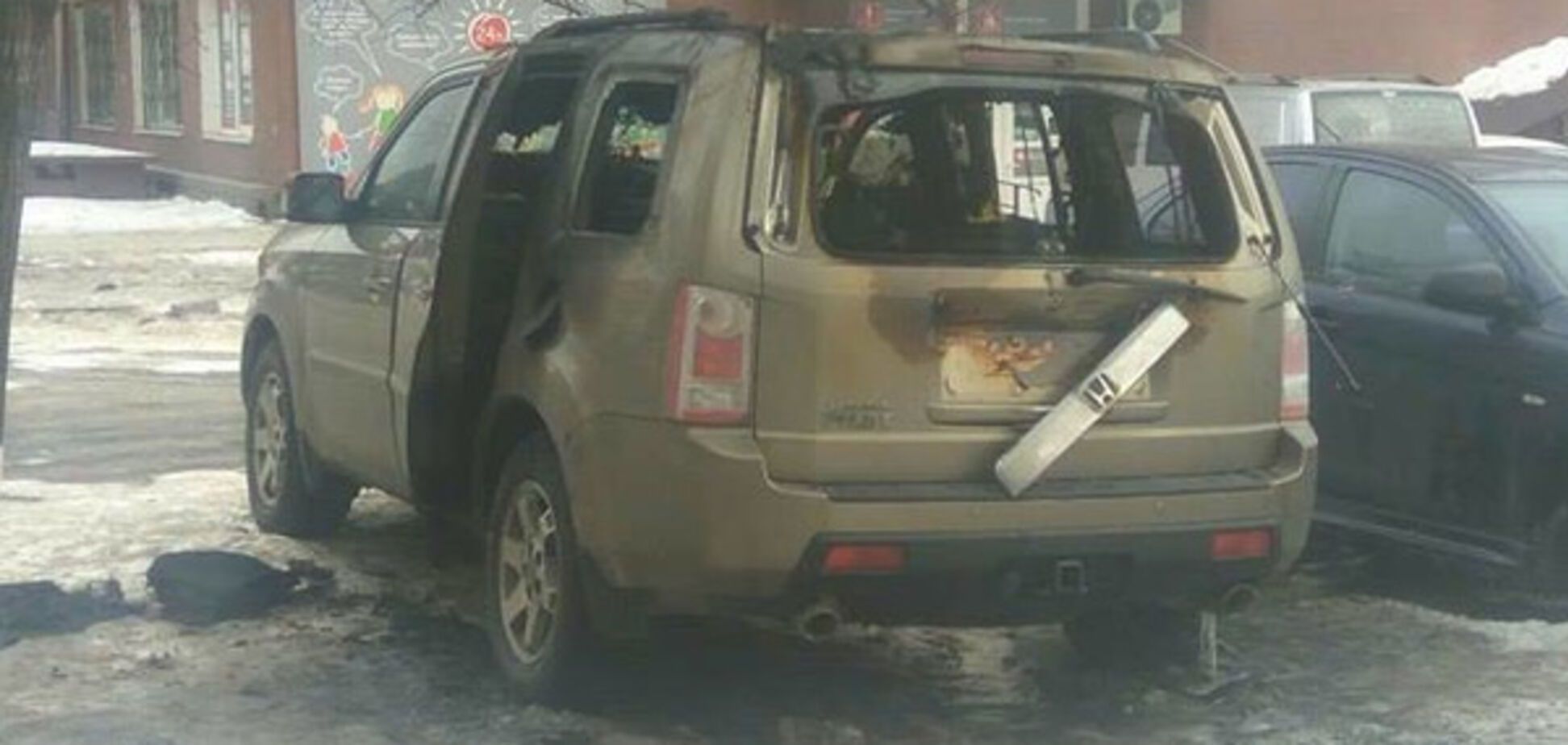 Сожгли авто