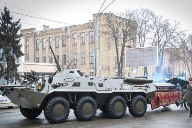 В Киеве простились с легендарным генералом, воевавшим в АТО