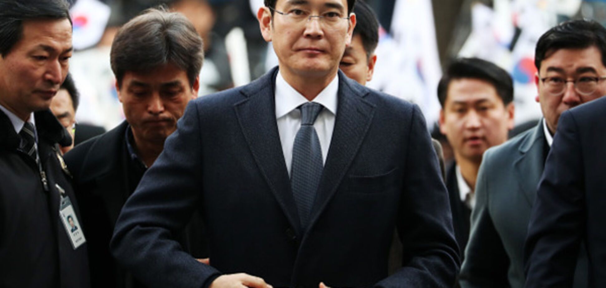 Ли Чжэ Ён