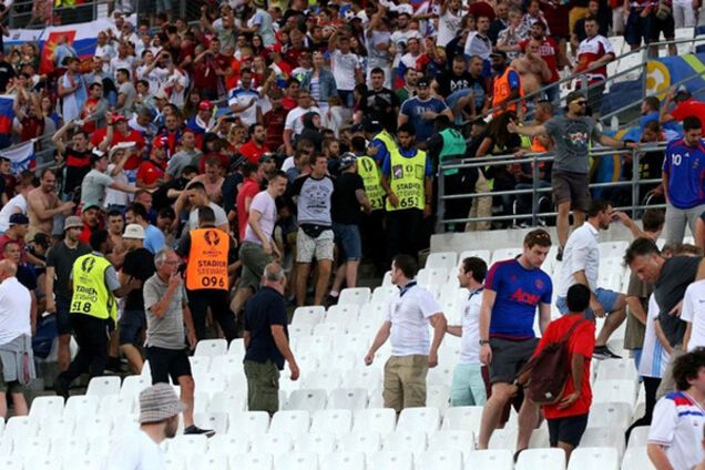 Российские фанаты фестиваль насилия