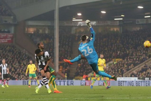 Воротар Ньюкасла Карл Дарлоу