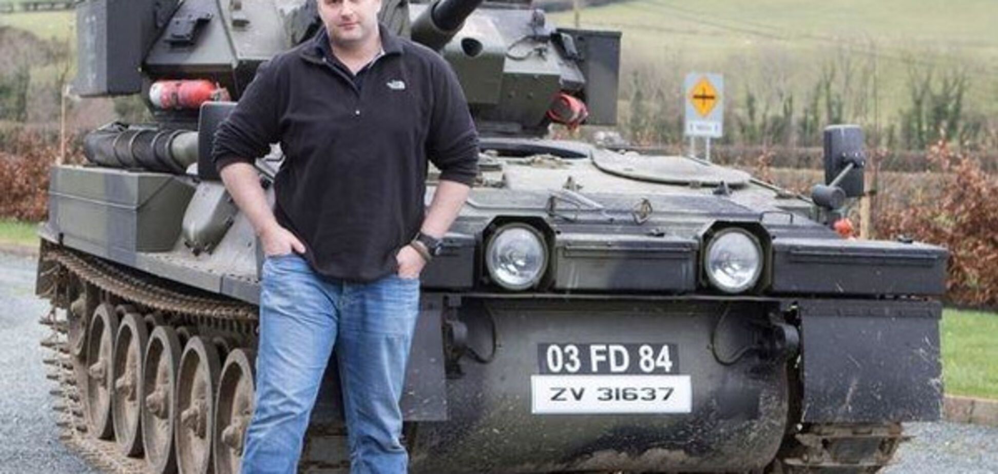 Шейн Аллен и его танк \'Скорпион\'