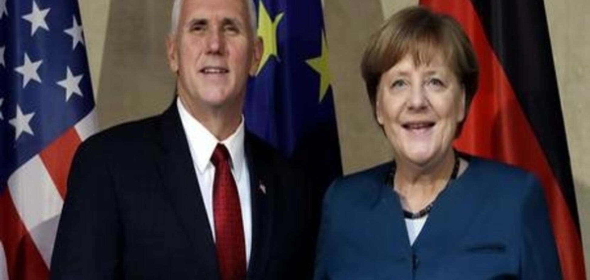 Меркель обговорила з Пенсом конфлікти в Україні та Сирії