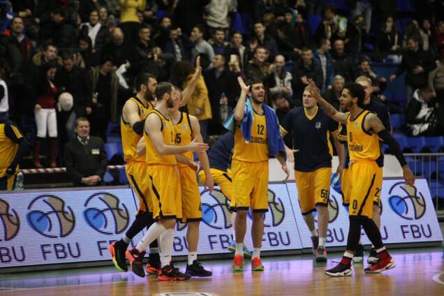 Будивельник