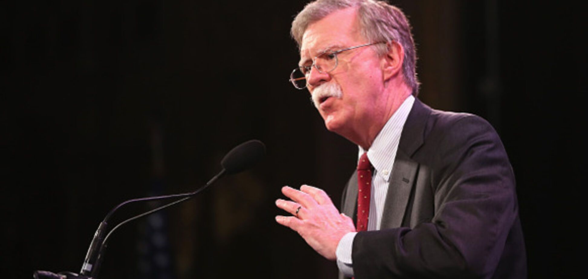 Джон Болтон