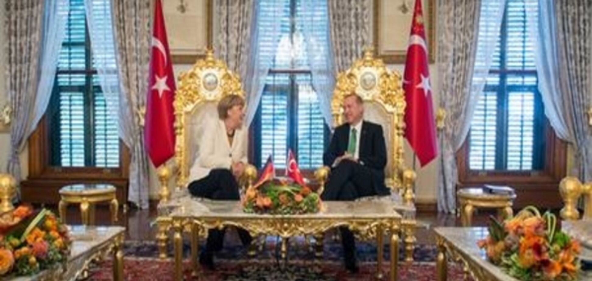 Складна місія Меркель у Туреччині