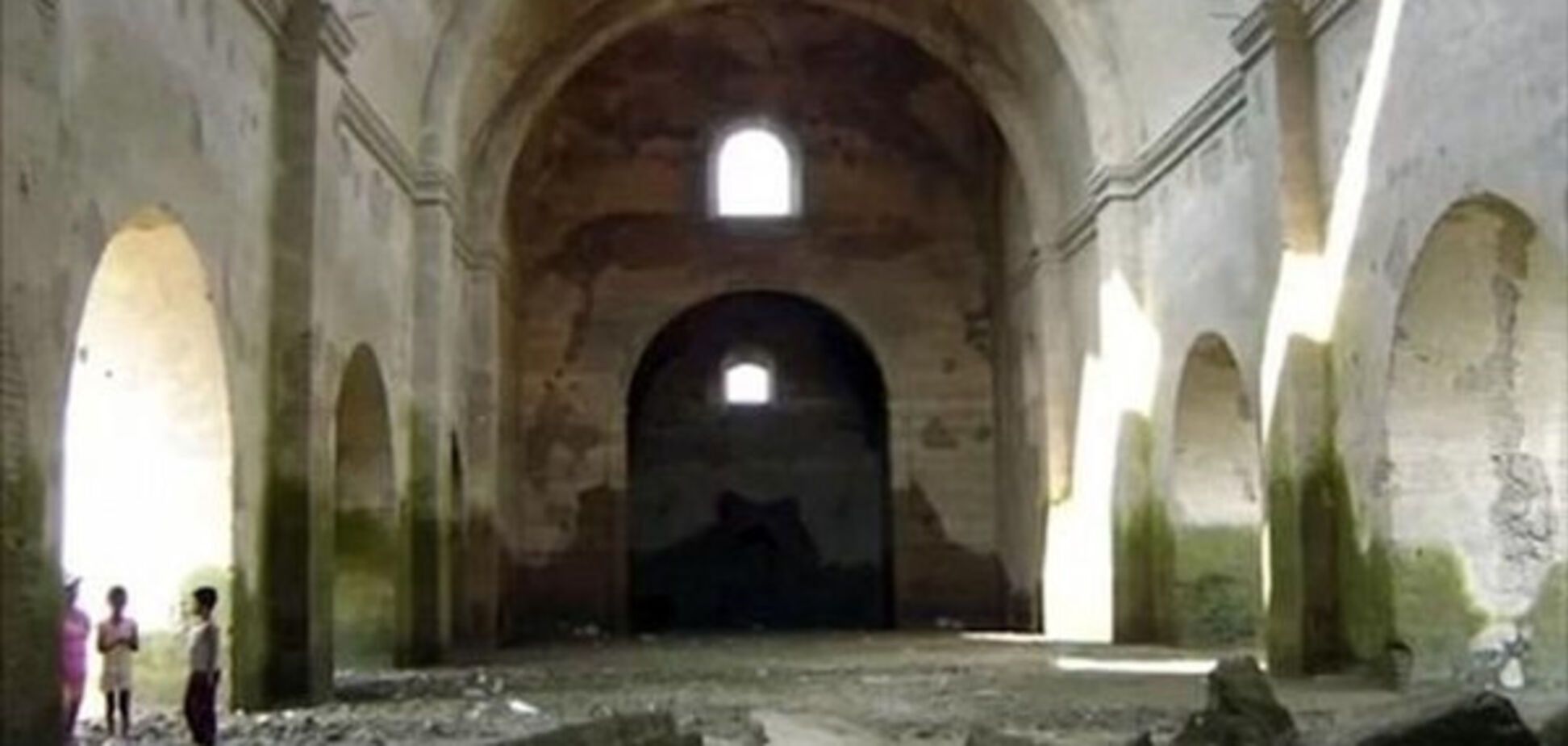 Древний храм в Мексике в водохранилище \'Бенито Хуарес\'