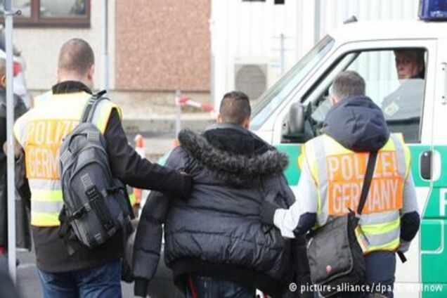 Німецький уряд ухвалив жорсткіші заходи з депортації мігрантів