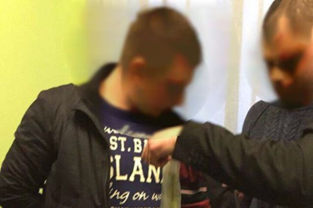 Задержание на взятке