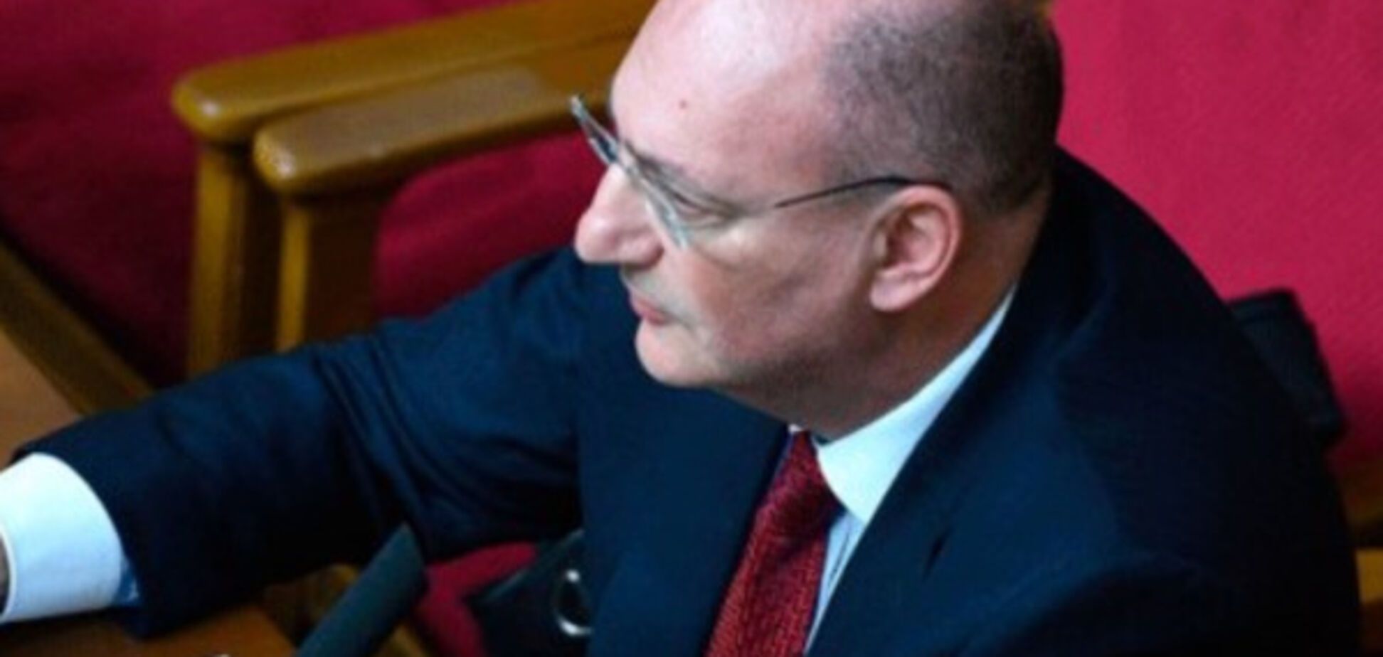 'Антикорупційні' маніпуляції: важливі деталі щодо кандидата в контролери НАБУ