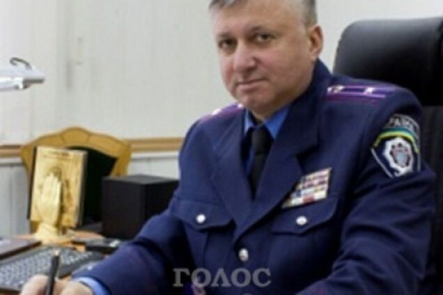 Опубликовано видео задержания пьяного офицера полиции, устроившего ДТП в Запорожье (ВИДЕО)