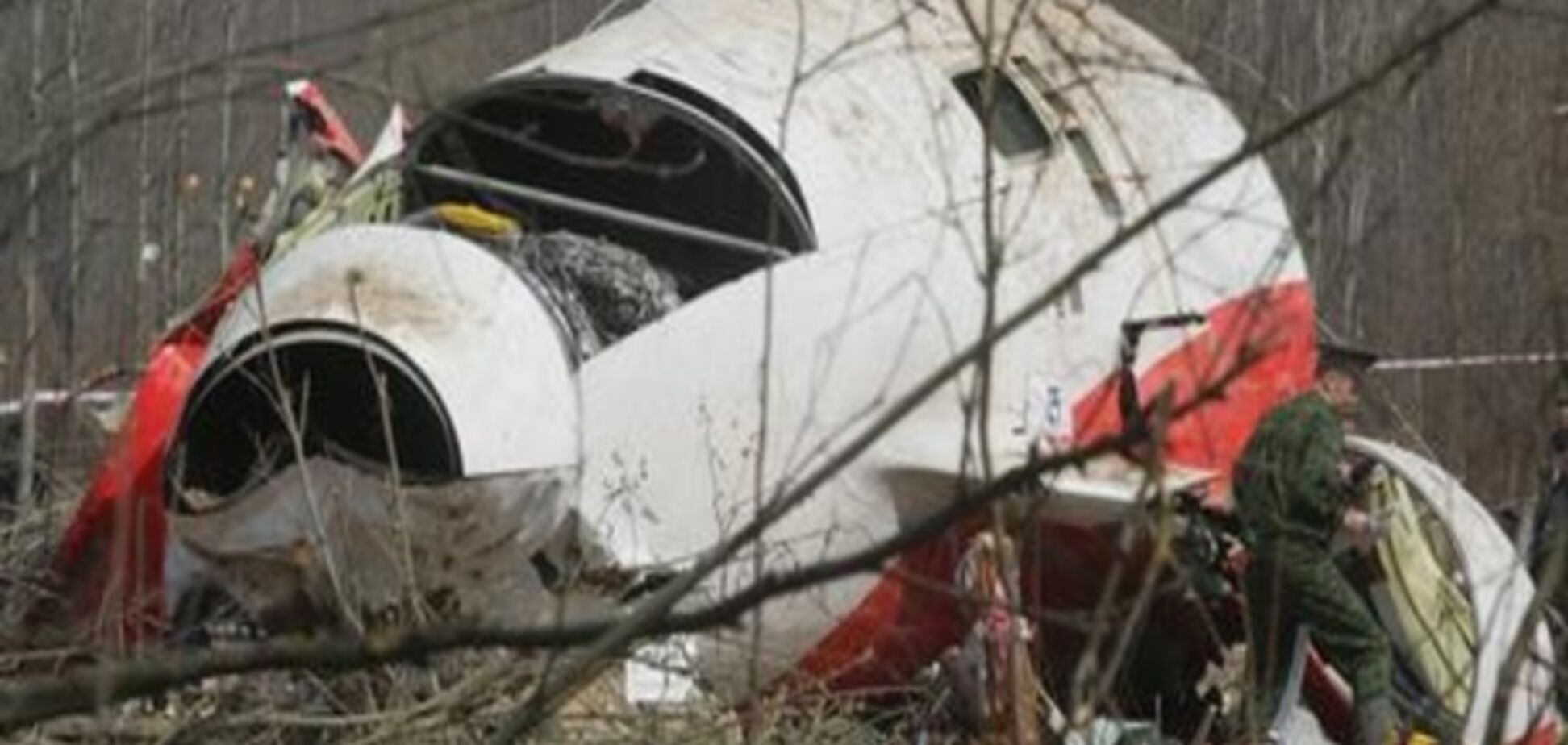 Польща шукає сліди вибухівки у рештках літака Качинського