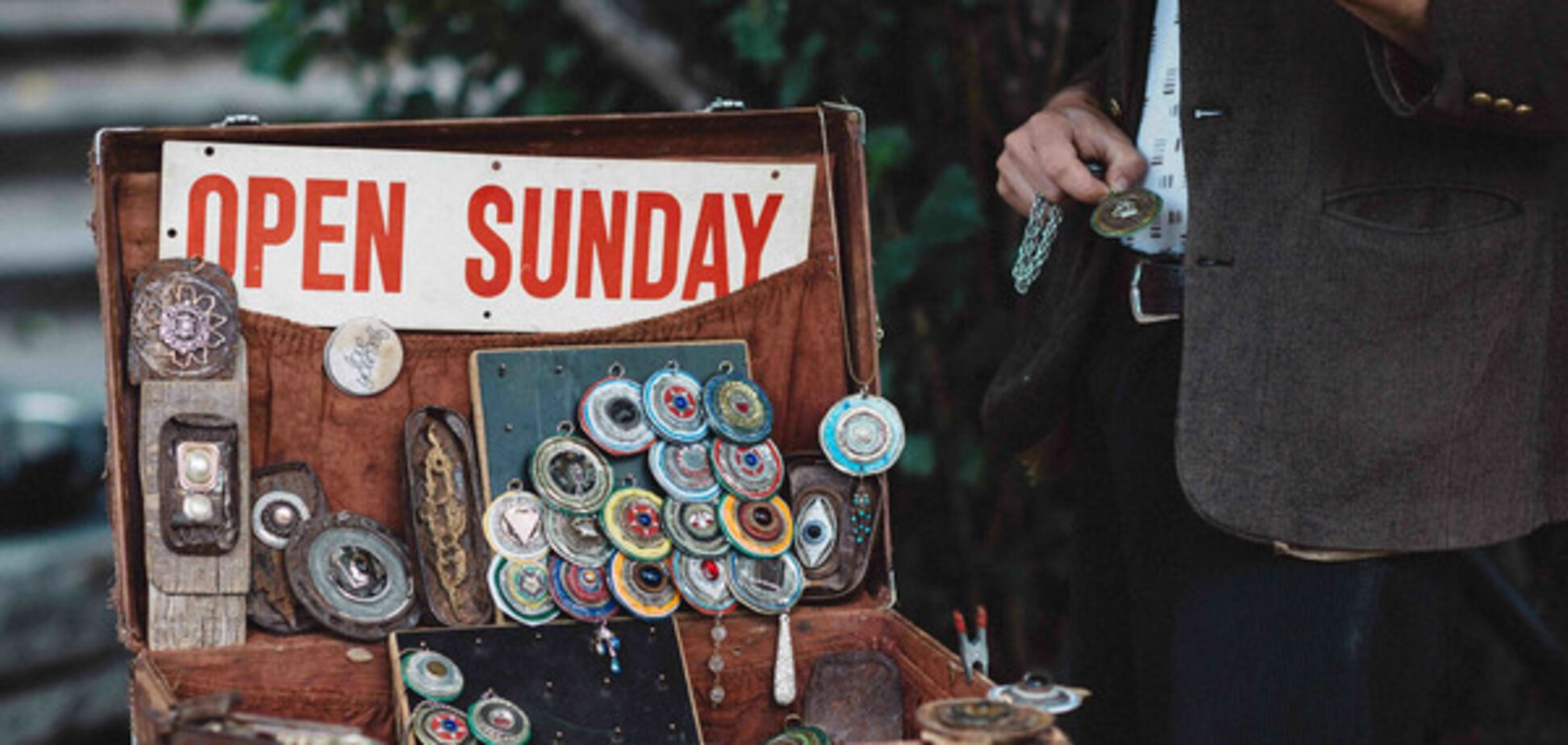 Які вони – українські компрадори?