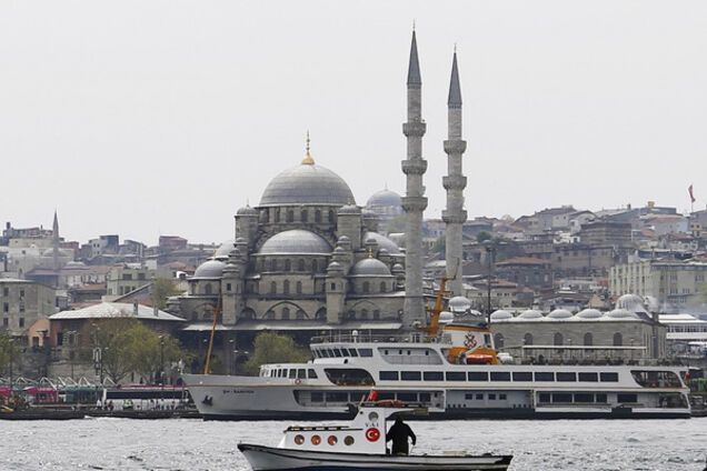 Без 'заграна': запорожцы смогут летать в Турцию по внутреннему паспорту
