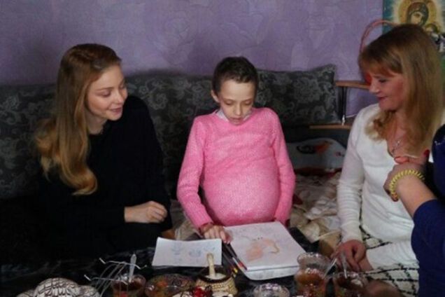 Теперь ждем чуда: Тина Кароль исполнила мечту онкобольной девочки